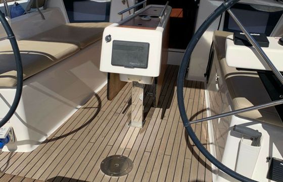 Dufour 360 Imagine