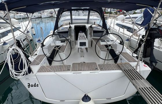 Dufour 360 Jade