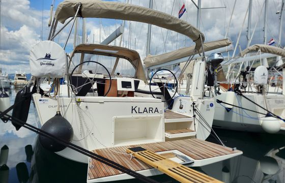 Dufour 390 Klara