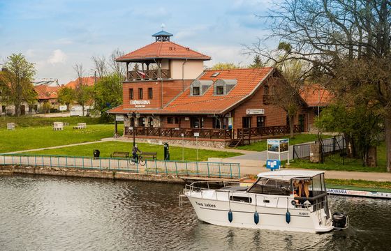 Delphia Nautika 830 Two lakes