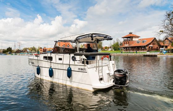 Delphia Nautika 830 Two lakes