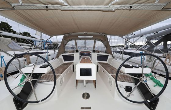 Dufour 390 Mercury