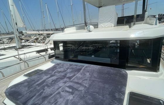 DG Yachts Fly 43 DMG-1