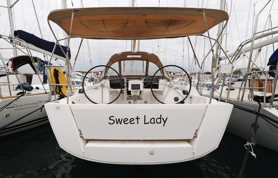 Dufour 350 Sweet Lady