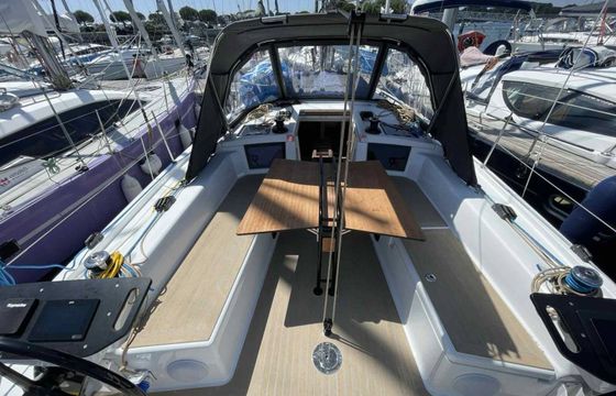 Dufour 37 Avocette