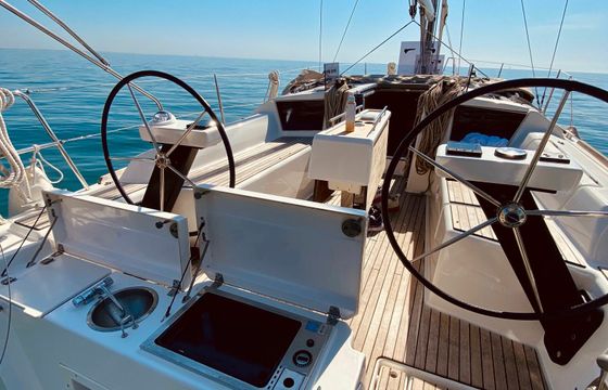 Dufour 360 Montum