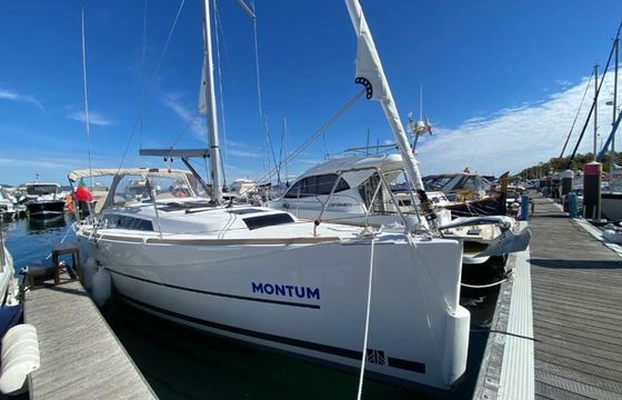 Dufour 360 Montum