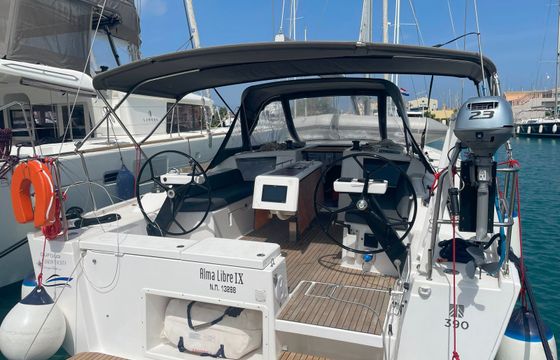 Dufour 390 Alma Libre 9