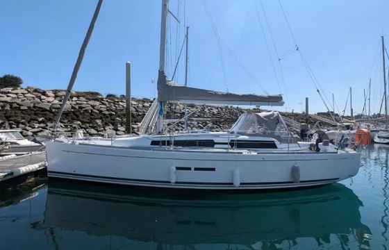 Dufour 375 Tarann