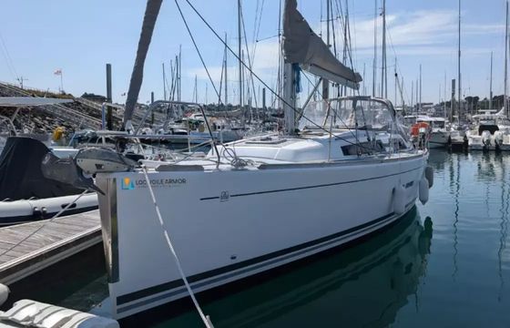 Dufour 375 Tarann