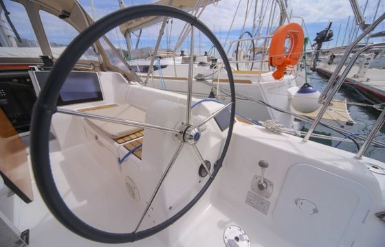 Dufour 310 Union