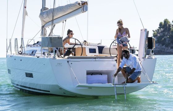Dufour 390 Invictus