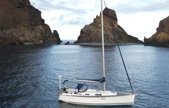 Dufour 325 4winds
