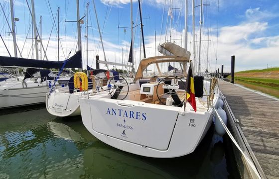 Dufour 390 Antares
