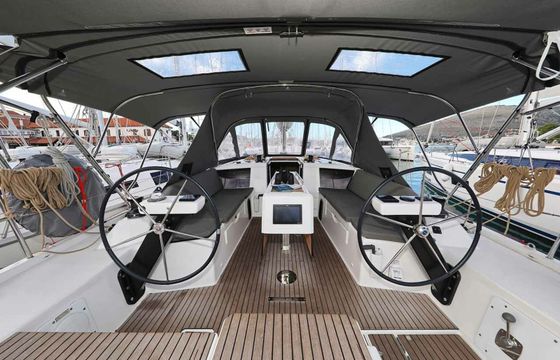 Dufour 390 Free Spirit