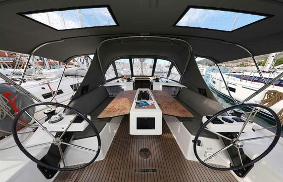 Dufour 390 Free Spirit