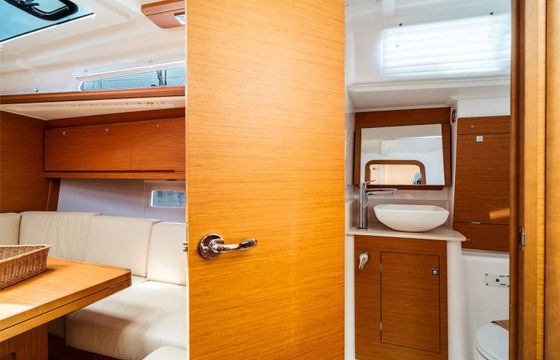 Dufour 390 Rosa