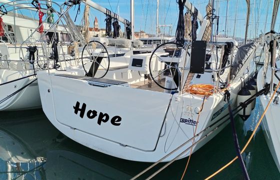 Dufour 390 Hope