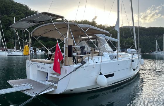 Dufour 390 Sail Corvus