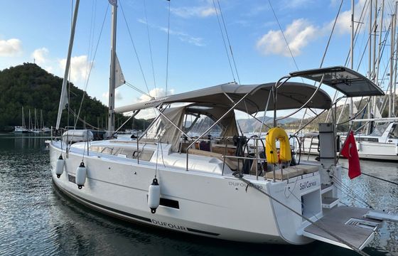 Dufour 390 Sail Corvus