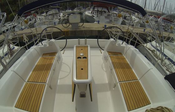 Dufour 382 Gangaro