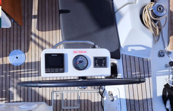 Dufour 360 Layla