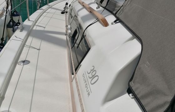 Dufour 390 Parbleu