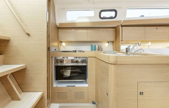 Dufour 360 Leonore