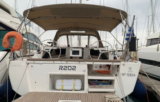 Dufour 390 R2D2