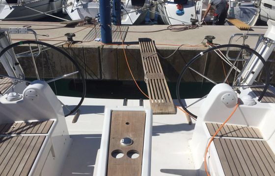 Dufour 382 Thelma