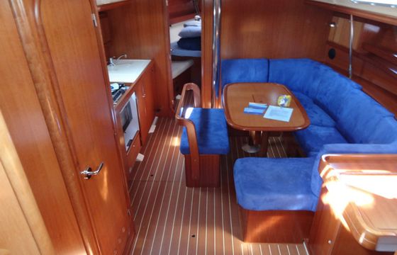 Dufour 385 Sante