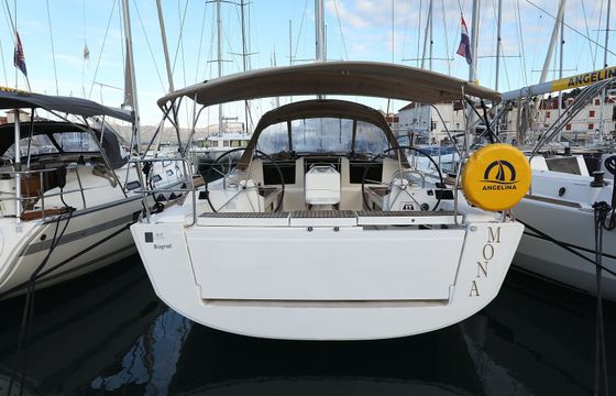 Dufour 412 Mona