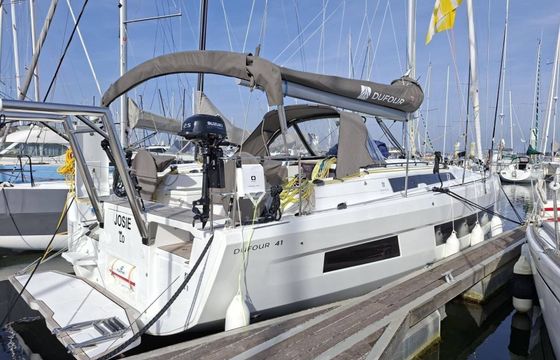 Dufour 41 Josie