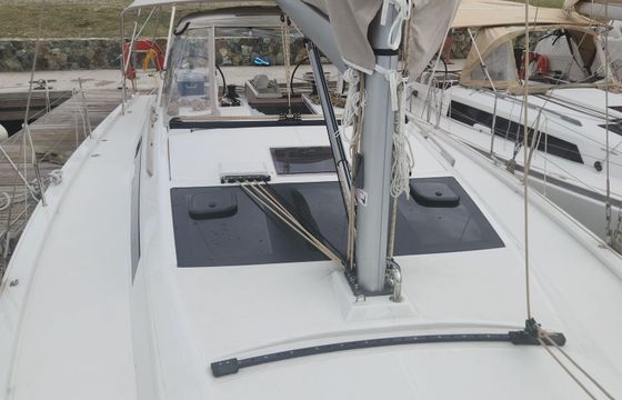 Dufour 390 Vulgaire Machin