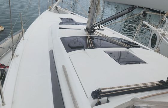 Dufour 390 Vulgaire Machin