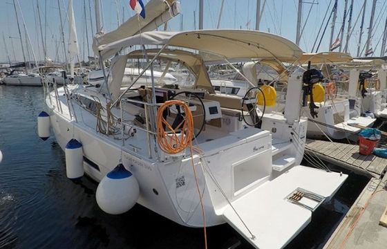 Dufour 390 Barone
