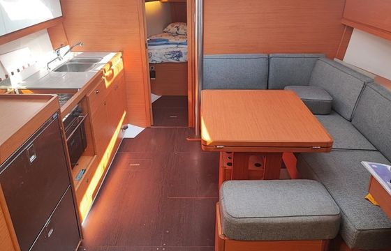 Dufour 390 La Luz