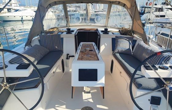 Dufour 390 La Luz