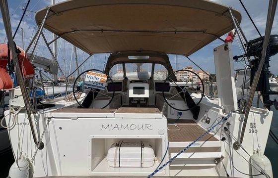 Dufour 390 M Amour