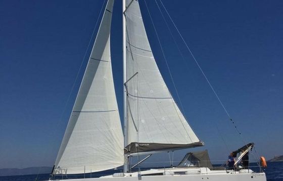 Dufour 390 M Amour