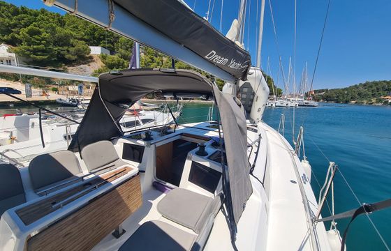 Dufour 37 Bolero