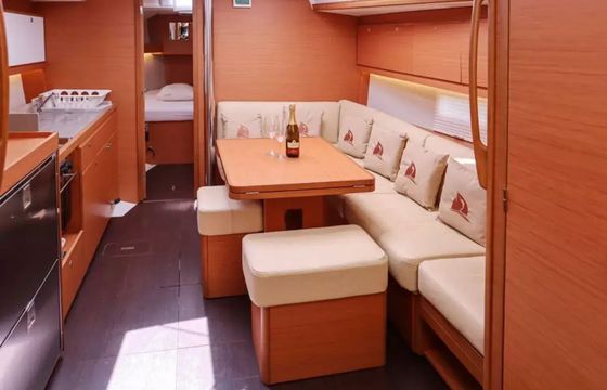 Dufour 390 Shibumi