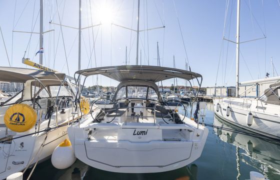 Dufour 37 Lumi
