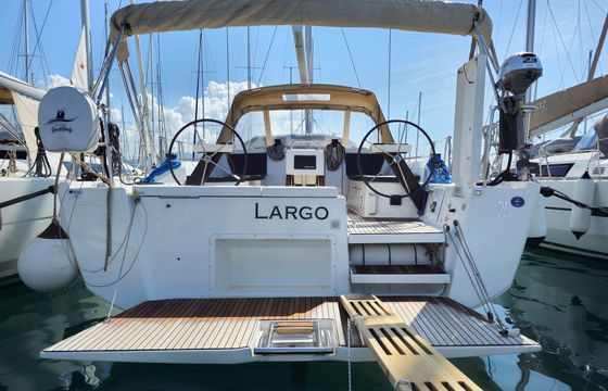 Dufour 430 Largo