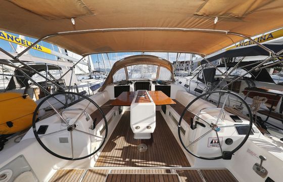 Dufour 412 Adrio
