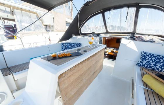 Dufour 412 Apus