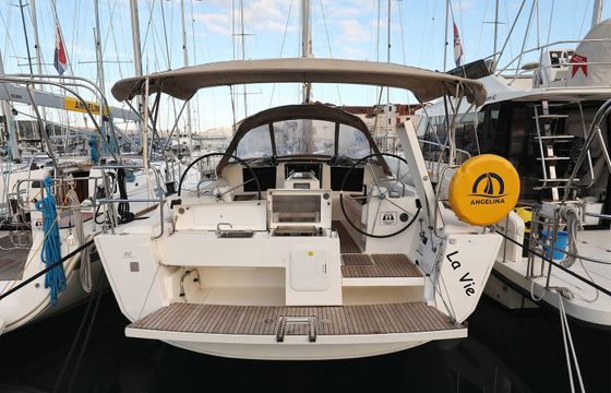 Dufour 412 La Vie