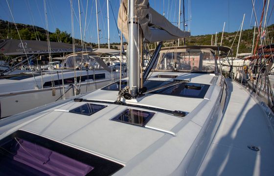 Dufour 430 Sea cloud 1