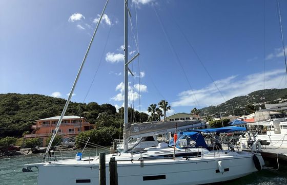 Dufour 430 Sunshine Daydream