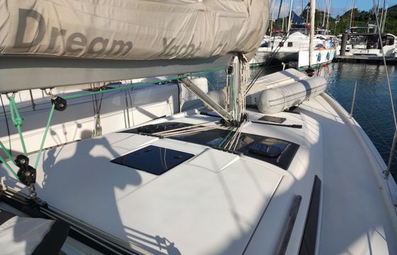 Dufour 430 Besra